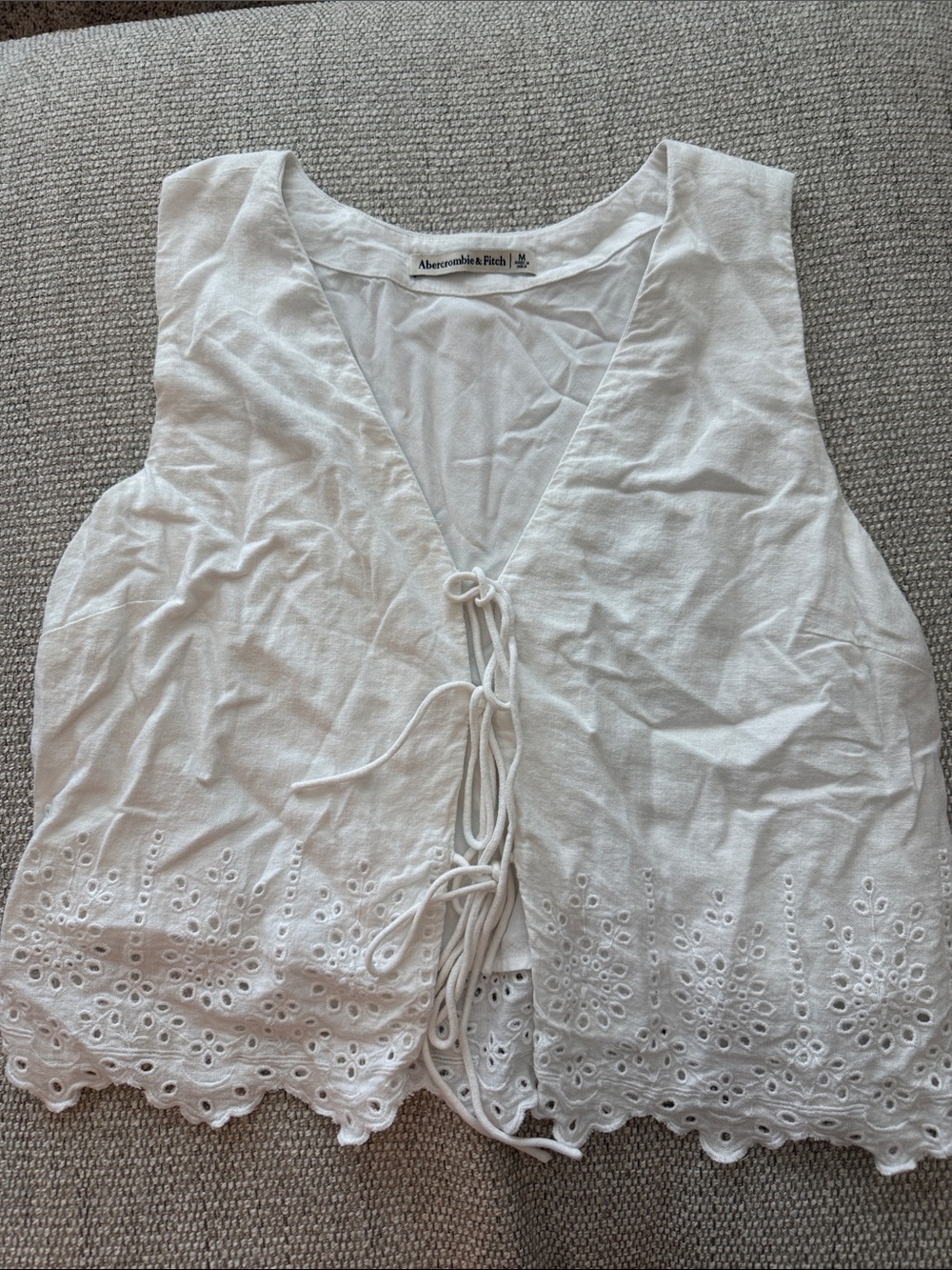 Abercrombie & Fitch White Eyelet Tie-Front Cotton Camisole